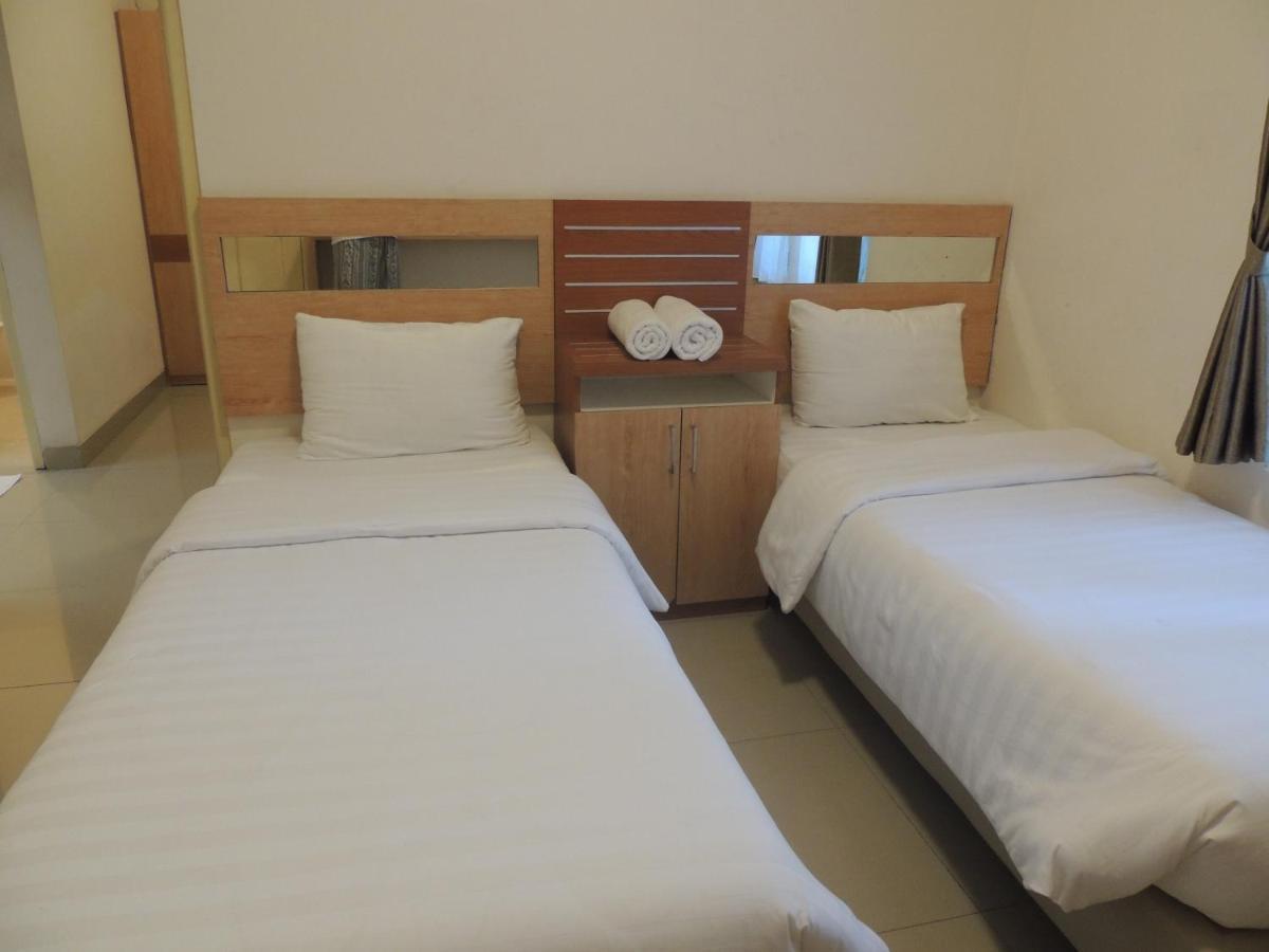 Shabrina Homestay Syariah Kalasan Ngoại thất bức ảnh