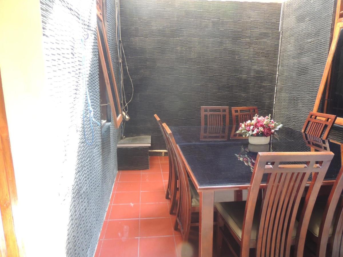 Shabrina Homestay Syariah Kalasan Ngoại thất bức ảnh