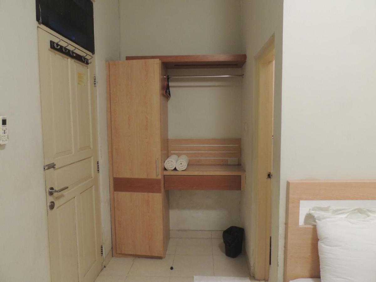 Shabrina Homestay Syariah Kalasan Ngoại thất bức ảnh